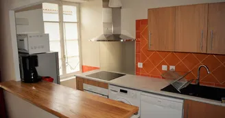 Appartement 4 personnes - Gîtes de la Petite Roche: L'Élégant Appartement 4 personnes - Gîtes de la Petite Roche: L'Élégant