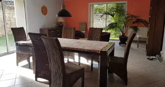 Maison 8 personnes - À l'aise au seize Maison 8 personnes - À l'aise au seize