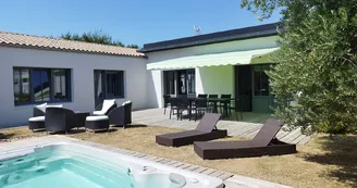 Maison 9 personnes - La Villa de l'Olivier Maison 9 personnes - La Villa de l'Olivier