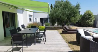 Maison 9 personnes - La Villa de l'Olivier Maison 9 personnes - La Villa de l'Olivier