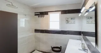 Villa Tikaz